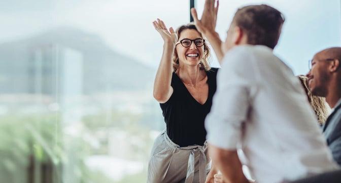 Compliment-en-waardering-op-het-werk-2DAYSMOOD-blog-e1710334228506-Apr-22-2024-10-07-07-3298-AM
